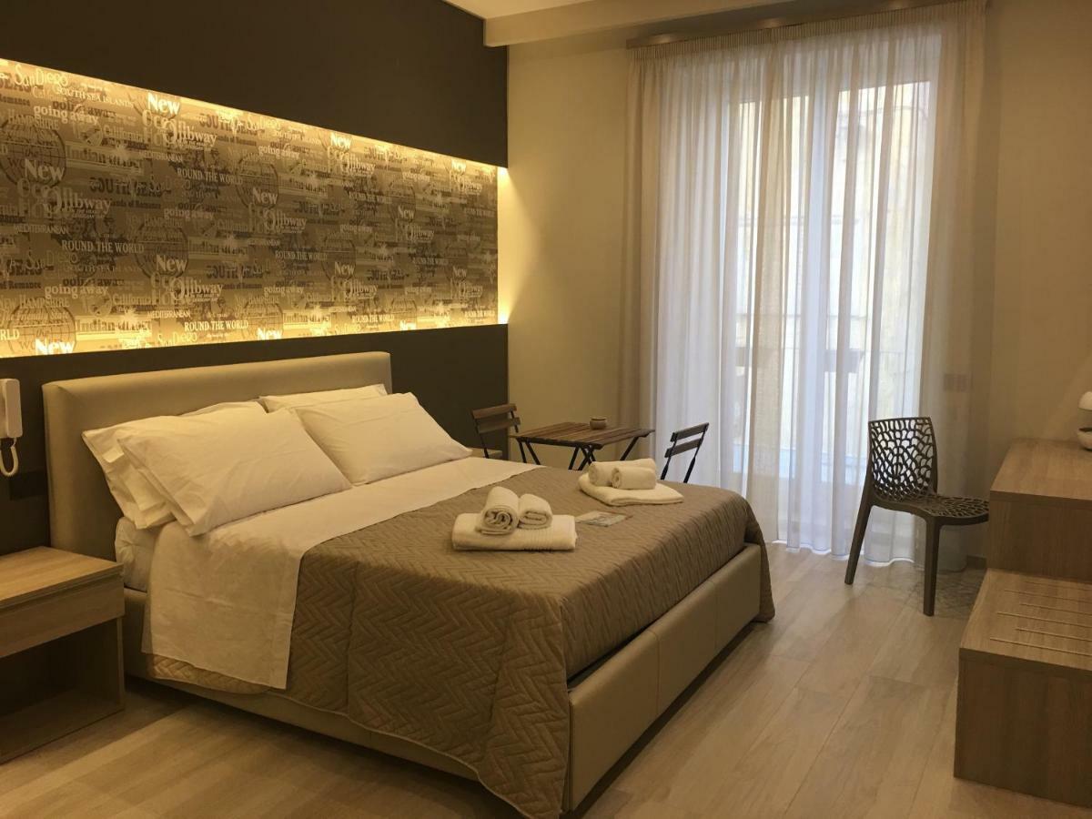 Starita Bed & Pizza Bed & Breakfast Наполи Екстериор снимка